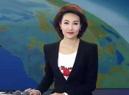 女主播摇头晃脑,女主播的独特魅力